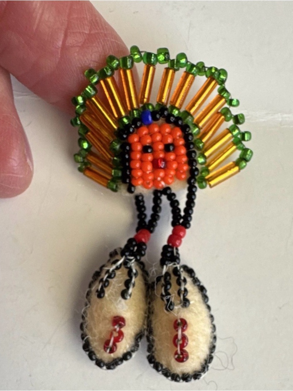 Vintage Handmade Navajo Beaded Felt Brooch Pin, Headdress Design - Picture 2 of 3